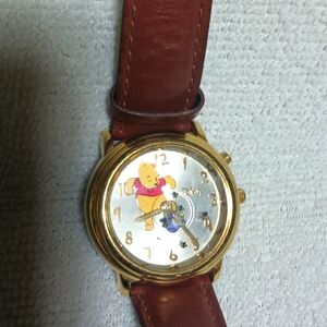 Winnie the pooh watch  (unisex )